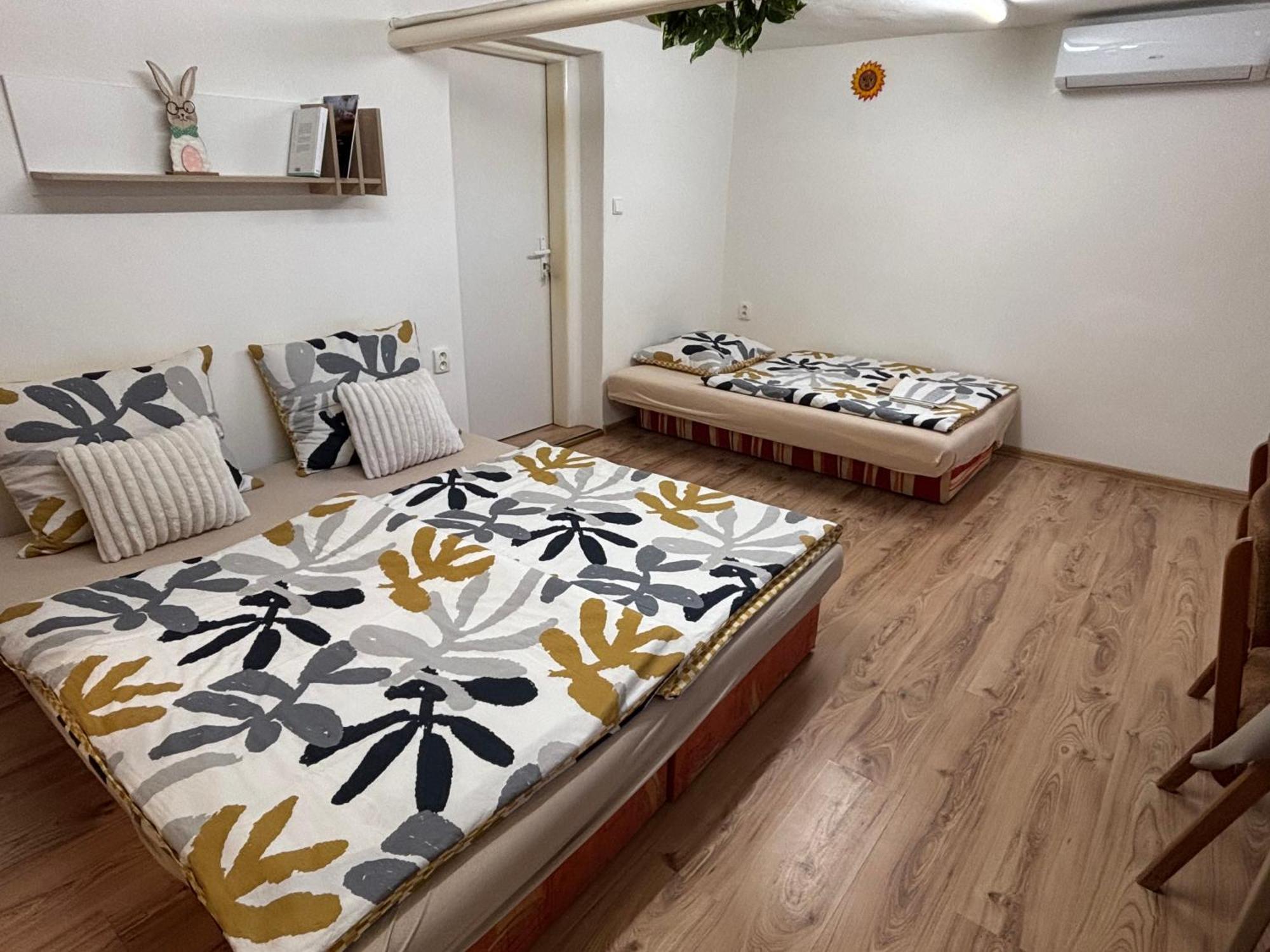 Apartmanovy Dom Grand Sturovo Exterior photo